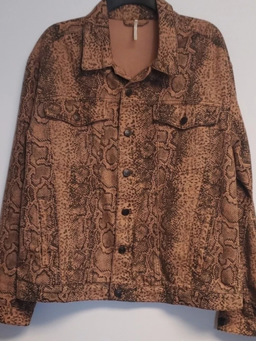Free People Tucker Brown Snake-Print Denim Jacket Large - Picture 4 of 9
